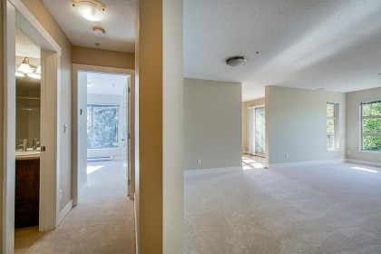 Photo 7 at 212 - 5740 Toronto Road, University VW, Vancouver West
