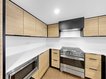 Photo 16 at 202 - 6485 Manitoba Street, Oakridge VW, Vancouver West