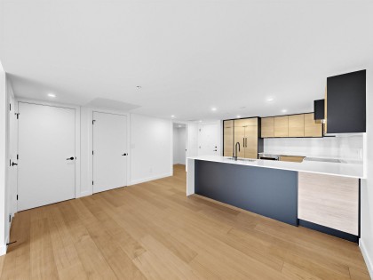 Photo 15 at 202 - 6485 Manitoba Street, Oakridge VW, Vancouver West