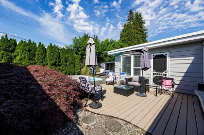Photo 20 at 1140 Pinewood Crescent, Norgate, North Vancouver