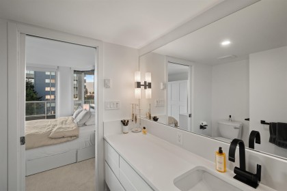 Photo 35 at 603 - 408 Lonsdale Avenue, Lower Lonsdale, North Vancouver