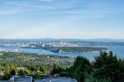 Photo 6 at 1542 Chartwell Drive, Chartwell, West Vancouver