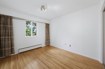 Photo 15 at 301 - 2125 W 2nd Avenue, Kitsilano, Vancouver West