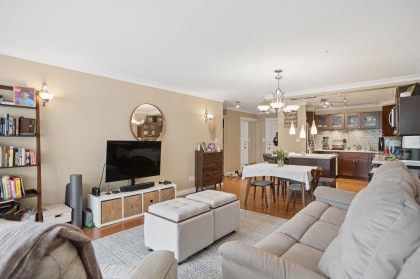 Photo 4 at 511 - 518 Moberly Road, False Creek, Vancouver West