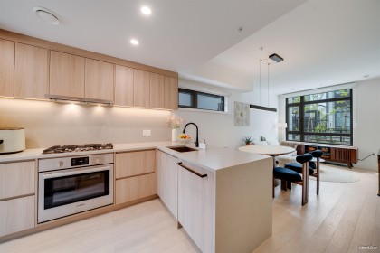 Photo 22 at 6292 Oak Street, Oakridge VW, Vancouver West
