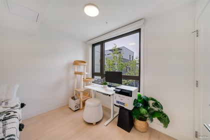 Photo 15 at 6292 Oak Street, Oakridge VW, Vancouver West