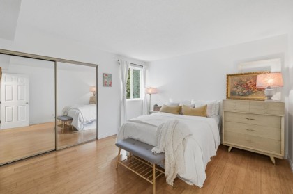Photo 17 at 12 - 1949 W 8th Avenue, Kitsilano, Vancouver West