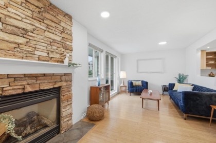 Photo 12 at 12 - 1949 W 8th Avenue, Kitsilano, Vancouver West