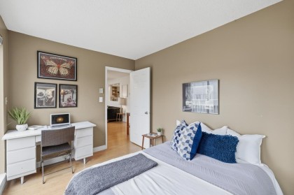 Photo 11 at 12 - 1949 W 8th Avenue, Kitsilano, Vancouver West