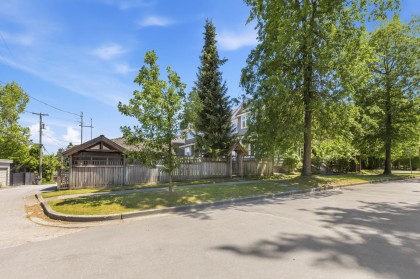 Photo 2 at 4188 Balaclava Street, MacKenzie Heights, Vancouver West
