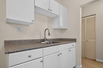 Photo 7 at 118 - 1655 Nelson Street, West End VW, Vancouver West