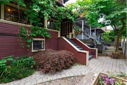 Photo 2 at 2110 Alberta Street, False Creek, Vancouver West