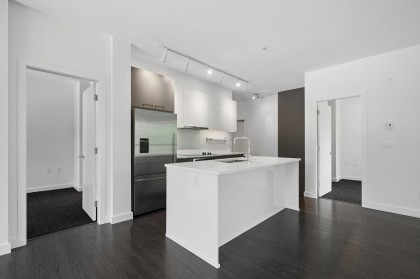 Photo 7 at 204 - 1621 Hamilton Avenue, Mosquito Creek, North Vancouver