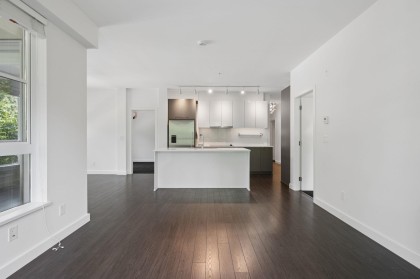 Photo 5 at 204 - 1621 Hamilton Avenue, Mosquito Creek, North Vancouver