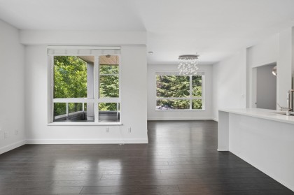 Photo 4 at 204 - 1621 Hamilton Avenue, Mosquito Creek, North Vancouver