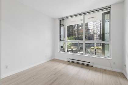 Photo 22 at 903 - 1328 W Pender Street, Vancouver West