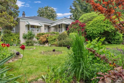 Photo 2 at 2245 W 22nd Avenue, Arbutus, Vancouver West