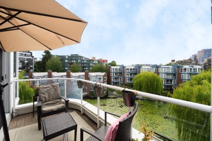 Photo 23 at 405 - 1502 Island Park Walk, False Creek, Vancouver West