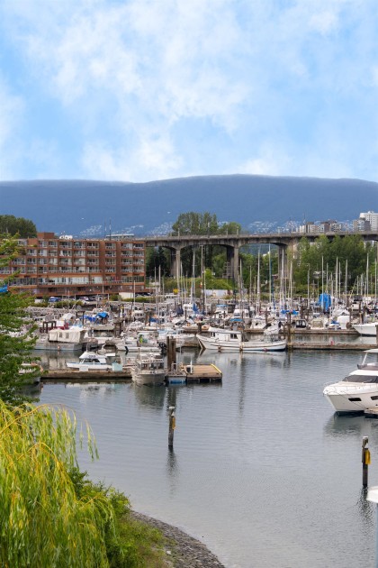 Photo 35 at 405 - 1502 Island Park Walk, False Creek, Vancouver West
