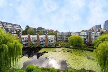 Photo 29 at 405 - 1502 Island Park Walk, False Creek, Vancouver West