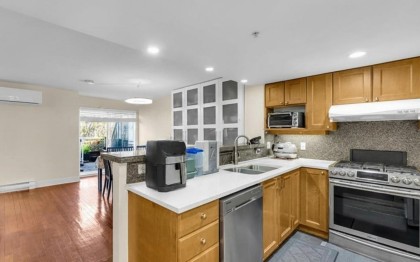 Photo 10 at 206 - 2071 W 42nd Avenue, Kerrisdale, Vancouver West