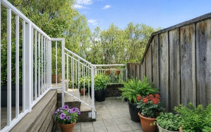 Photo 8 at 206 - 2071 W 42nd Avenue, Kerrisdale, Vancouver West