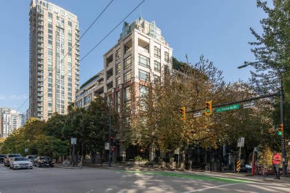 Photo 33 at PH803 - 988 Richards Street, Yaletown, Vancouver West