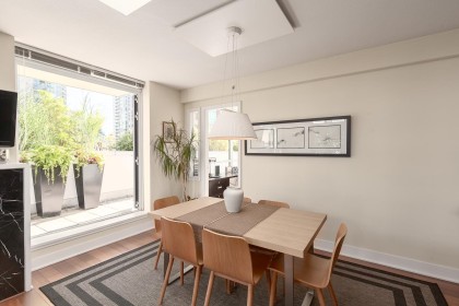 Photo 15 at PH803 - 988 Richards Street, Yaletown, Vancouver West