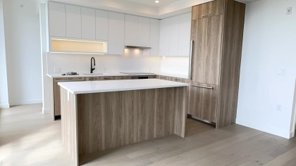 Photo 3 at 604 - 8398 Oak Street, Marpole, Vancouver West