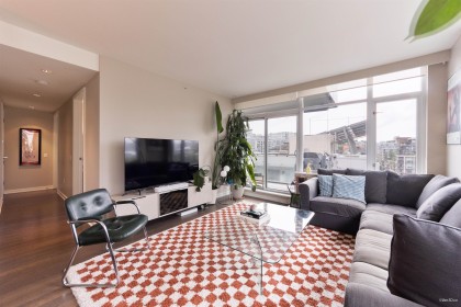 Photo 6 at 803 - 1661 Ontario Street, False Creek, Vancouver West