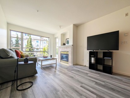 Photo 6 at 422 - 3629 Deercrest Drive, Roche Point, North Vancouver