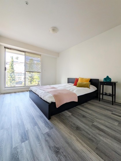 Photo 10 at 422 - 3629 Deercrest Drive, Roche Point, North Vancouver