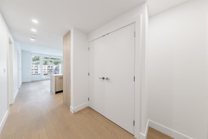 Photo 13 at 503 - 423 6th Street, Park Royal, West Vancouver