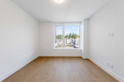 Photo 7 at 503 - 423 6th Street, Park Royal, West Vancouver