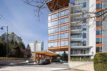 Photo 3 at 503 - 423 6th Street, Park Royal, West Vancouver