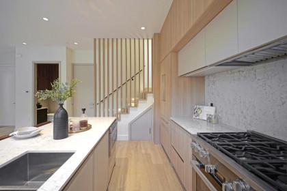 Photo 10 at 2 - 3315 W 10th Street, Kitsilano, Vancouver West