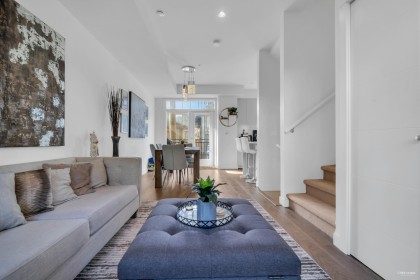Photo 5 at 7901 Oak Street, Marpole, Vancouver West