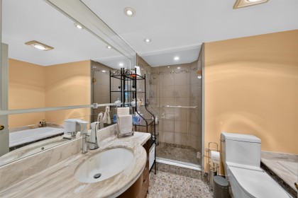 Photo 17 at 802 - 5425 Yew Street, Kerrisdale, Vancouver West