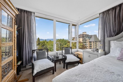 Photo 16 at 802 - 5425 Yew Street, Kerrisdale, Vancouver West