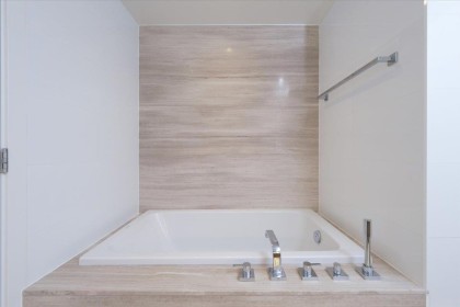 Photo 23 at 1581 W 57th Avenue, South Granville, Vancouver West