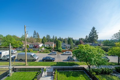 Photo 6 at 214 W 24th Street, Central Lonsdale, North Vancouver