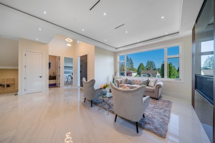 Photo 9 at 214 W 24th Street, Central Lonsdale, North Vancouver