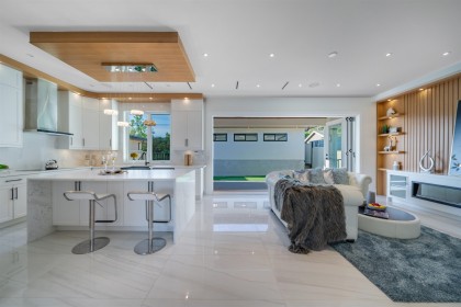 Photo 14 at 214 W 24th Street, Central Lonsdale, North Vancouver