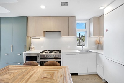 Photo 8 at 231 - 1012 W 47th Avenue, South Granville, Vancouver West