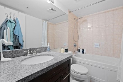 Photo 18 at 1005 - 1238 Melville Street, Coal Harbour, Vancouver West