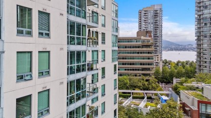 Photo 25 at 1005 - 1238 Melville Street, Coal Harbour, Vancouver West