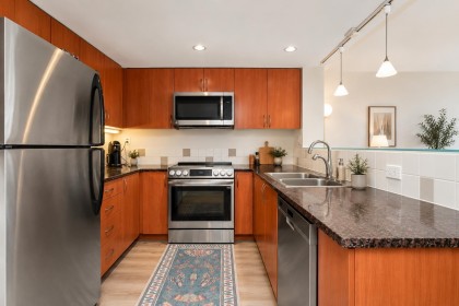 Photo 8 at TH3 - 63 Keefer Place, Downtown VW, Vancouver West