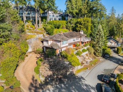 Photo 2 at 4815 Headland Close, Caulfeild, West Vancouver
