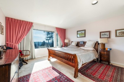 Photo 12 at 4815 Headland Close, Caulfeild, West Vancouver