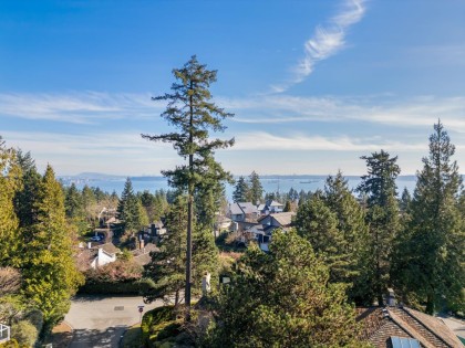 Photo 3 at 4815 Headland Close, Caulfeild, West Vancouver